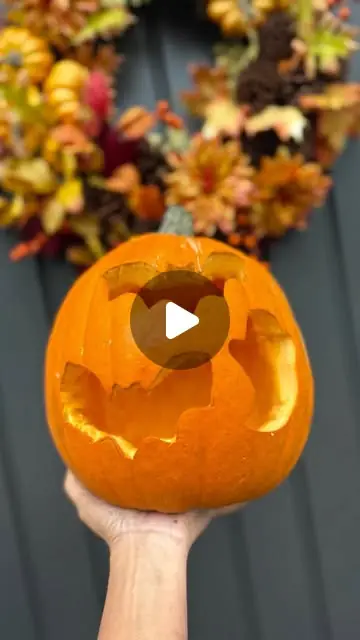 Pumpkin carving nights build towards Halloween