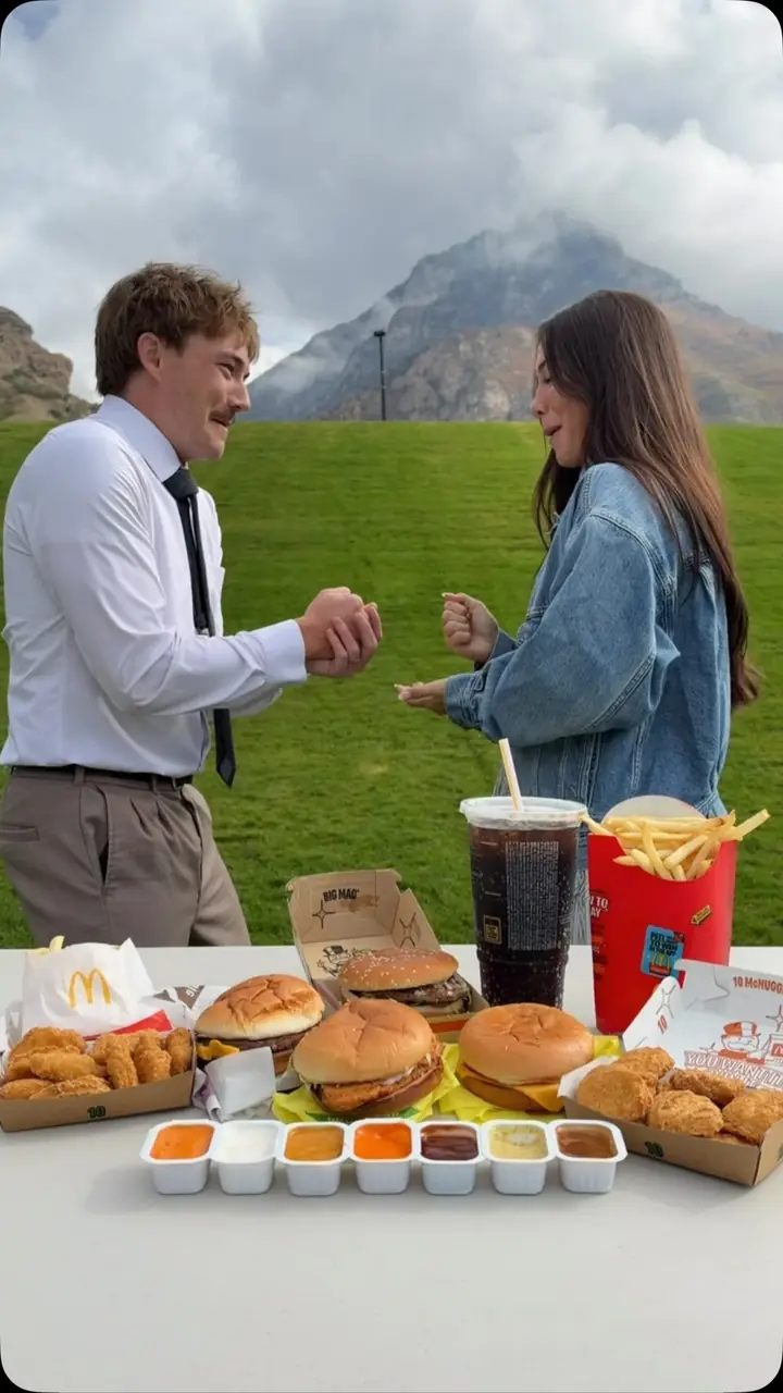 Rock-paper-scissors decides who eats next