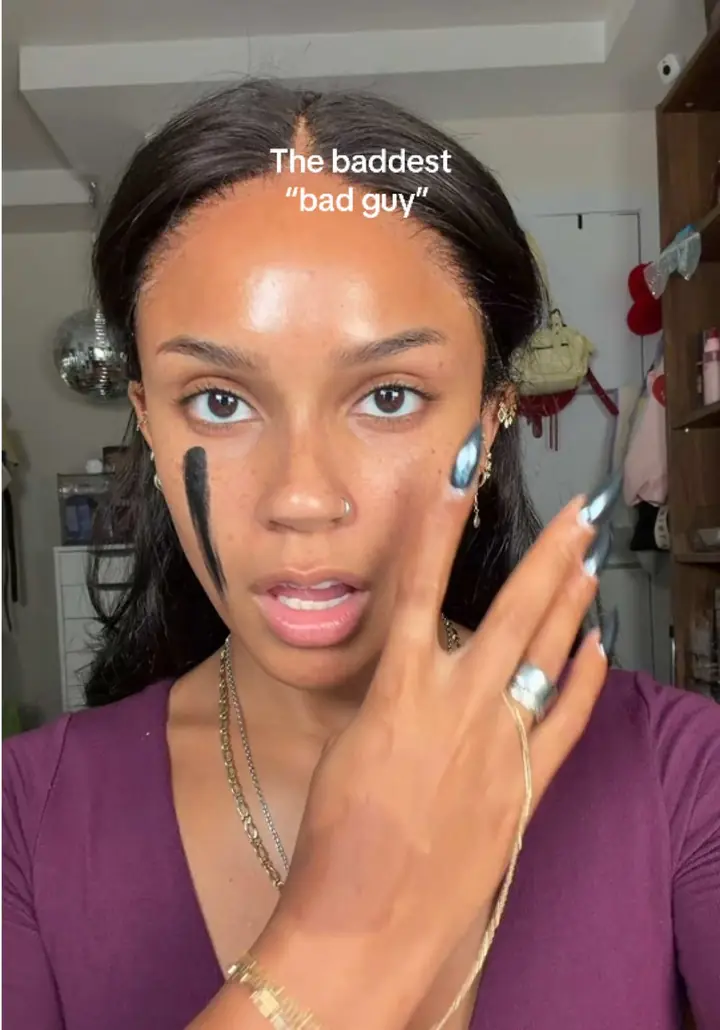 Americans are posting a new Halloween makeup look every day 🎃